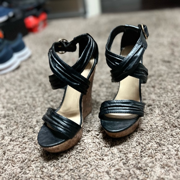 Classic black strap with cork brown platforms - Picture 3 of 6